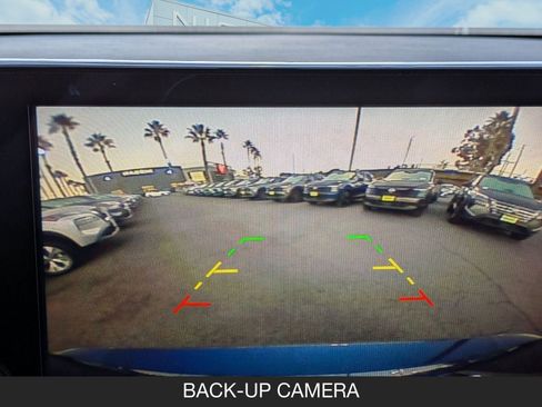 Certified 2025 Nissan Rogue SV image 19