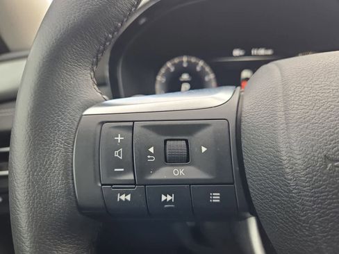 Used 2023 INFINITI QX60 Luxe w/ Cargo Package FWD image 23