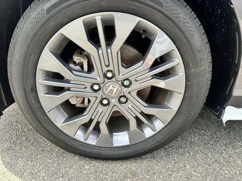 New 2026 Honda Odyssey Touring image 35