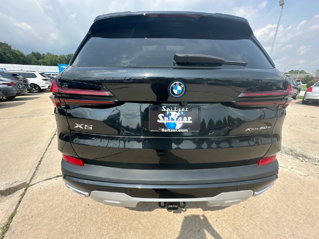 Used 2024 BMW X5 xDrive50e w/ Executive Package AWD/4WD image 42