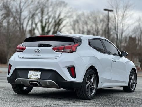Used 2019 Hyundai Veloster 2.0 image 5
