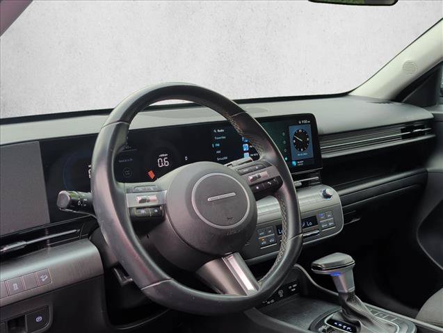 Used 2024 Hyundai Kona SEL AWD/4WD image 9