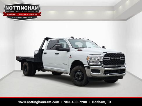 Used 2024 RAM 3500 SLT w/ Quick Order Package 2YG SLT AWD/4WD image 1