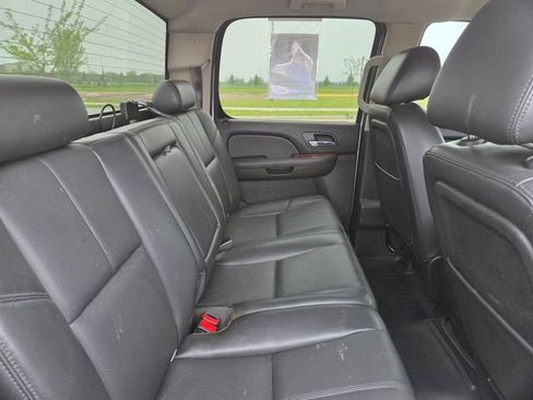 Used 2013 GMC Sierra 2500 SLT w/ Suspension Package, Off-Road AWD/4WD image 34