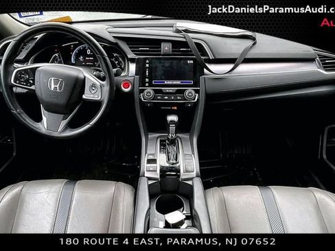 Used 2017 Honda Civic Touring image 13