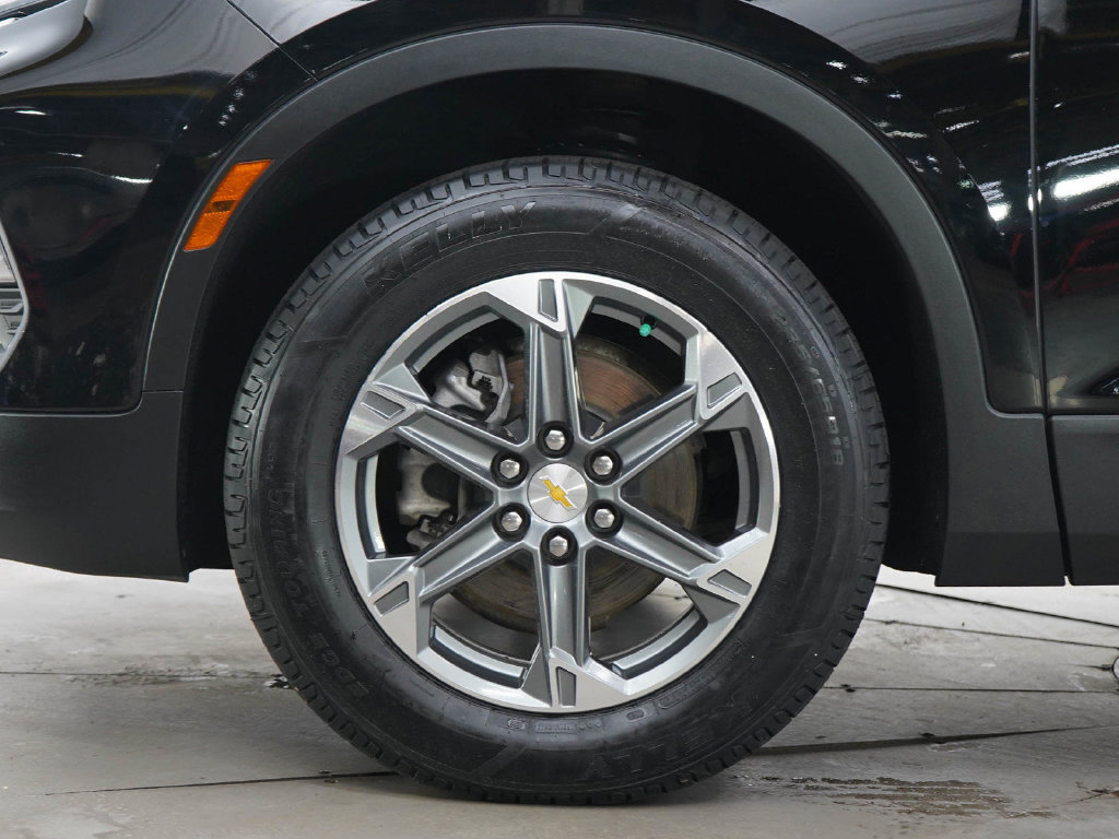 Used 2023 Chevrolet Blazer LT AWD/4WD image 28