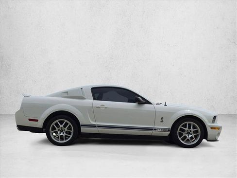 Used 2007 Ford Mustang Shelby GT500 RWD image 4