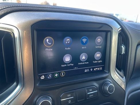 Used 2022 Chevrolet Silverado 1500 LT image 11