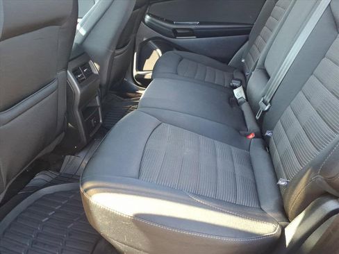 Used 2017 Ford Edge SEL image 16