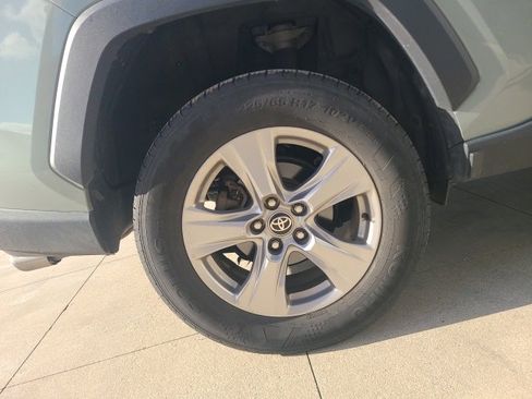 Used 2023 Toyota RAV4 XLE image 10