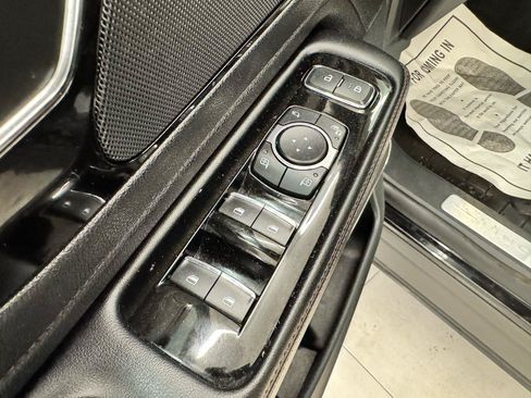 Used 2023 Lincoln Aviator AWD w/ Elements Package image 10