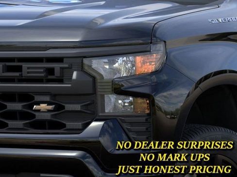 New 2026 Chevrolet Silverado 1500 Custom AWD/4WD image 10