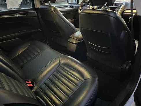 Used 2014 Ford Fusion S FWD image 9