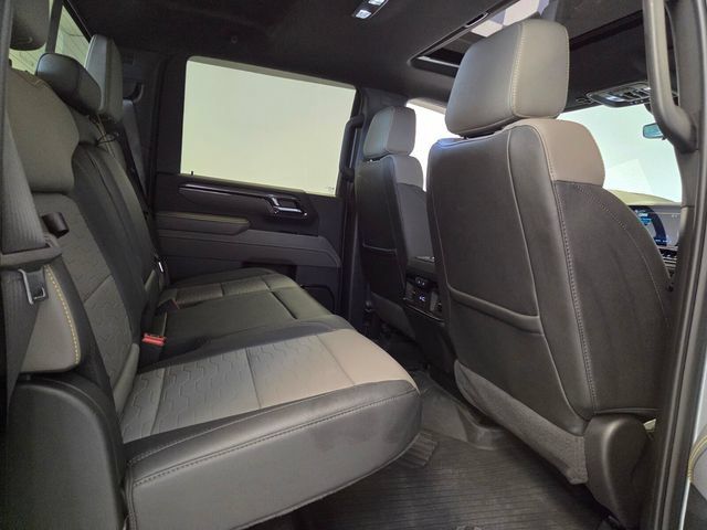 Used 2024 Chevrolet Silverado 2500 ZR2 w/ ZR2 Bison Edition AWD/4WD image 17