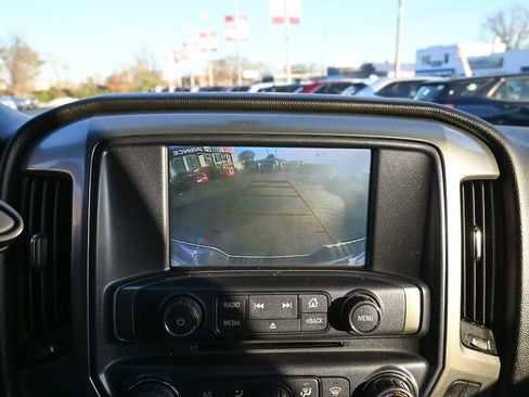 Used 2018 Chevrolet Silverado 1500 LT w/ All Star Edition image 12