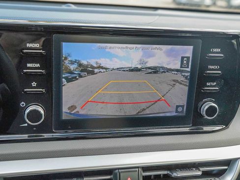 Used 2023 Kia K5 LXS image 16