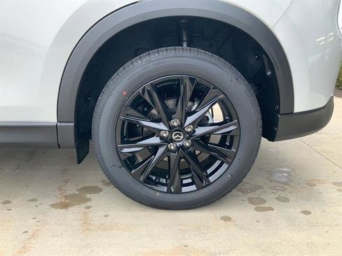 New 2025 MAZDA CX-5 Carbon Edition image 4