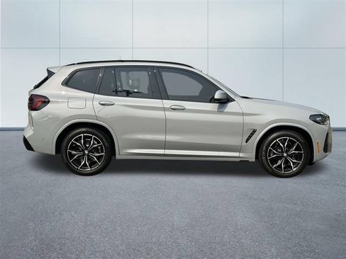 Used 2024 BMW X3 xDrive30i w/ Premium Package AWD/4WD image 5