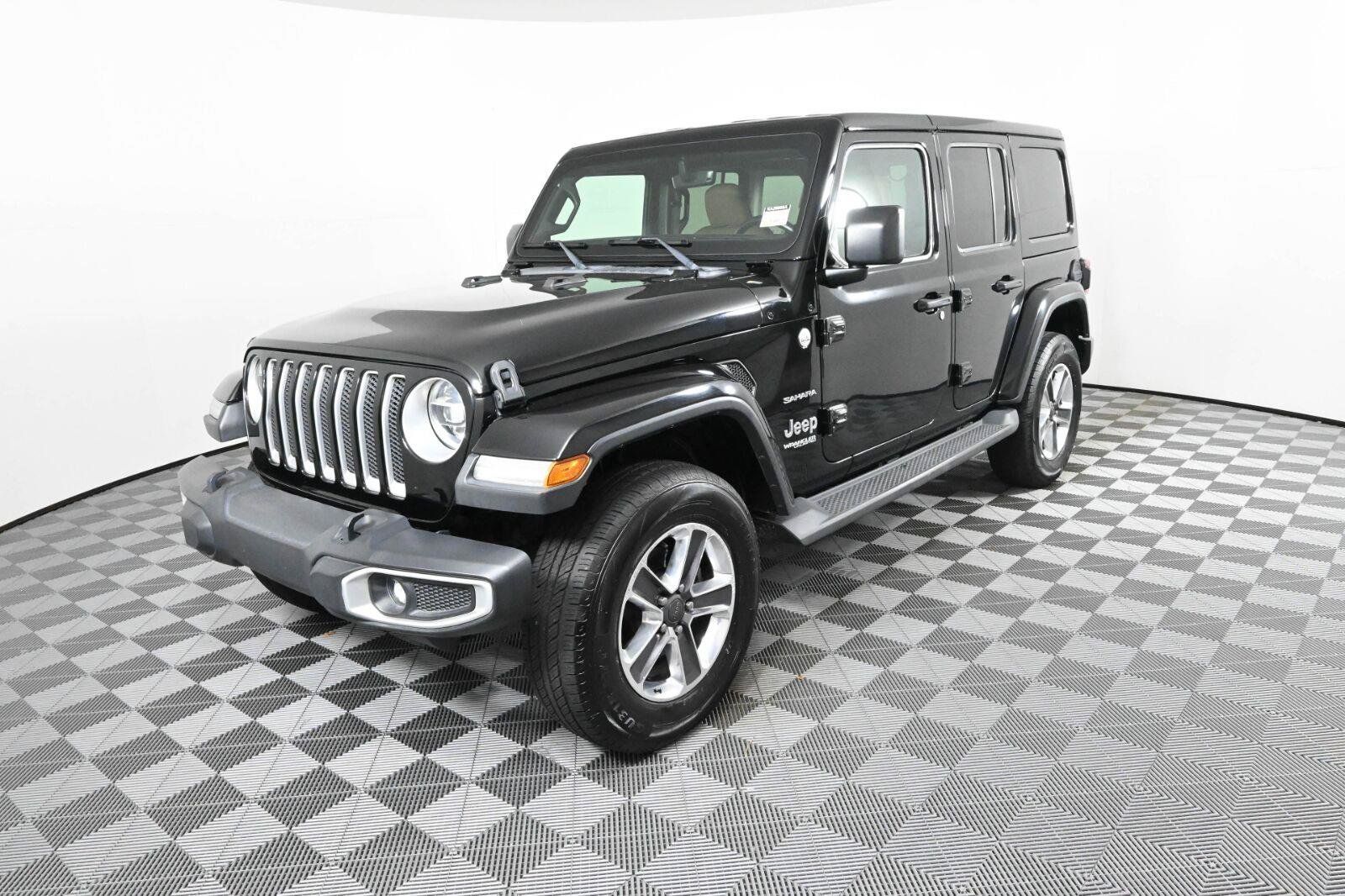 Used 2021 Jeep Wrangler Unlimited Sahara AWD/4WD image 2