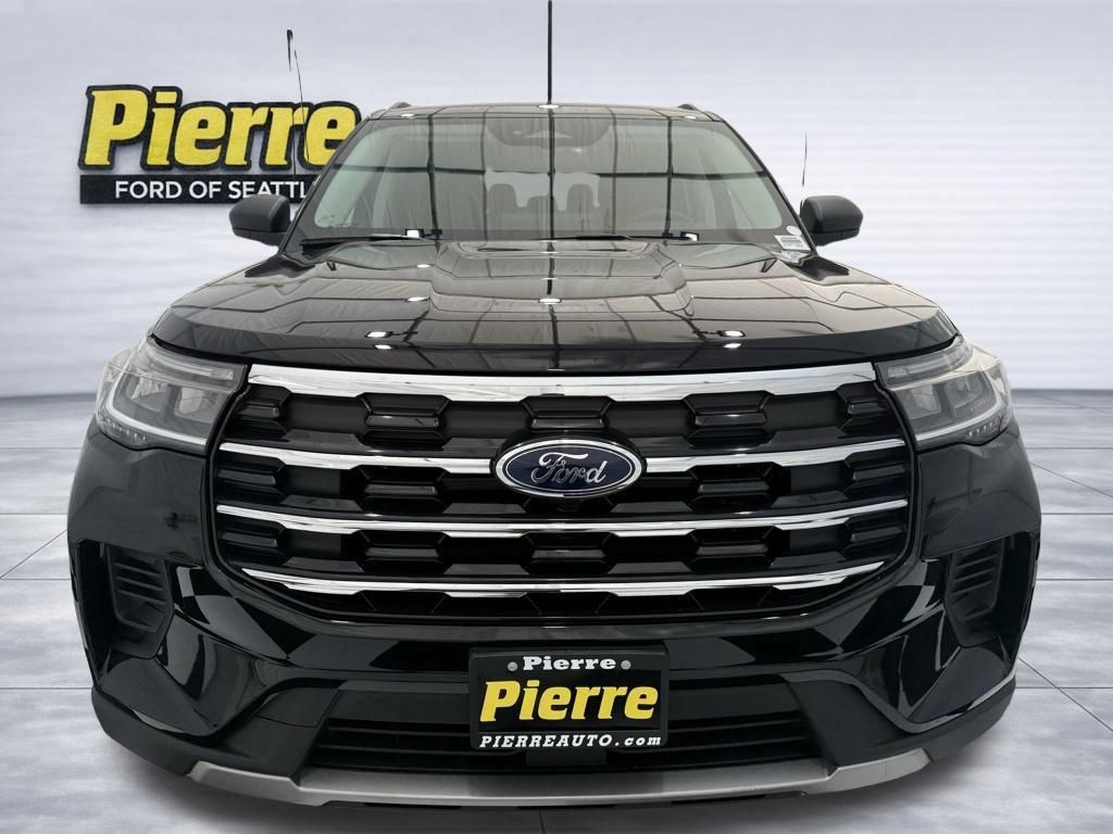 New 2025 Ford Explorer Active AWD/4WD image 8