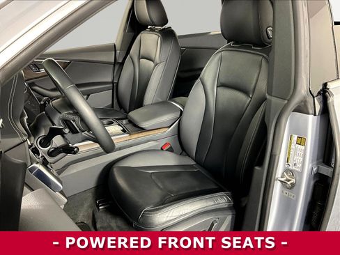 Used 2019 Audi Q8 Prestige w/ Cold Weather Package AWD/4WD image 21