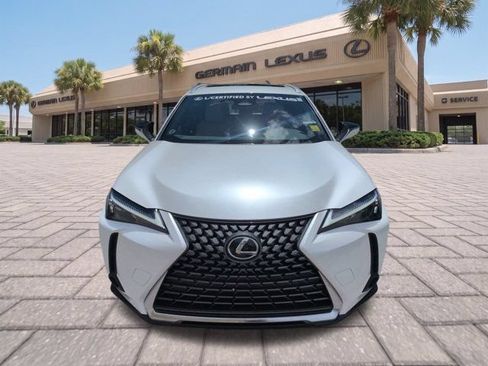 Certified 2025 Lexus UX 300h FWD w/ Accessory Package (Z2) image 9