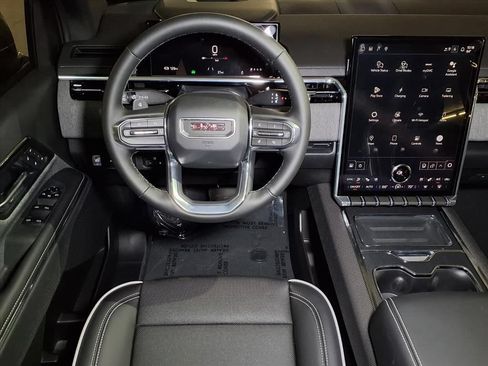 Used 2026 GMC Sierra EV Elevation w/ Premium Package AWD/4WD image 11