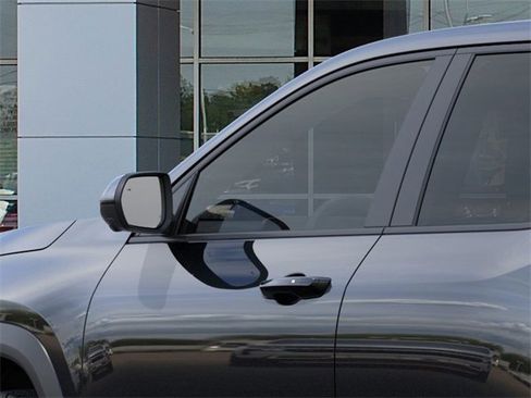 New 2026 Chevrolet Equinox LT w/ Safety and Technology Package image 12