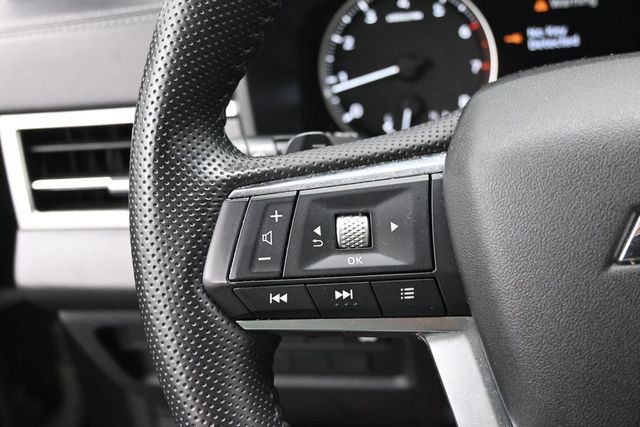 Used 2025 Mitsubishi Outlander SE FWD image 17