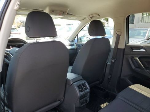Certified 2024 Volkswagen Tiguan S FWD image 17
