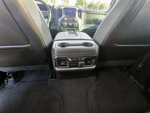 Used 2019 GMC Sierra 1500 SLT RWD image 29