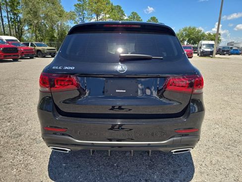 Used 2022 Mercedes-Benz GLC 300 image 5
