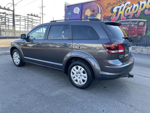 Used 2015 Dodge Journey SE w/ Quick Order Package 22F SE image 3