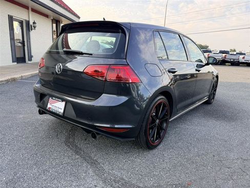 Used 2017 Volkswagen GTI SE FWD image 5
