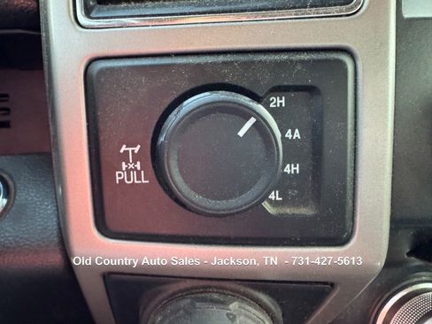 Used 2017 Ford F150 Lariat w/ Equipment Group 502A Luxury image 33