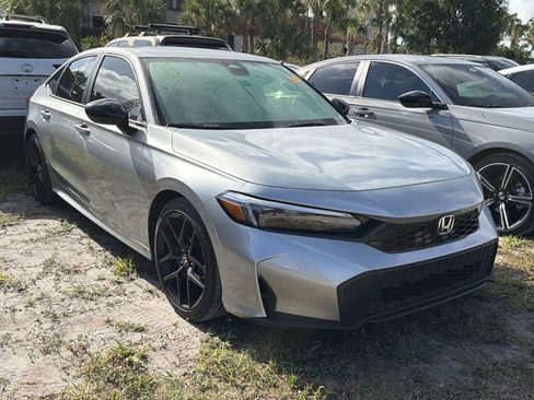 Used 2025 Honda Civic Sport image 1