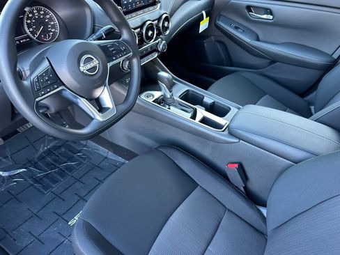 New 2025 Nissan Sentra SV image 11