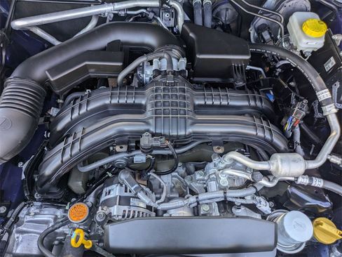 Used 2024 Subaru Crosstrek 2.0i Premium image 34