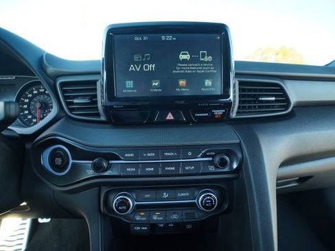 Used 2020 Hyundai Veloster N w/ Performance Package image 27