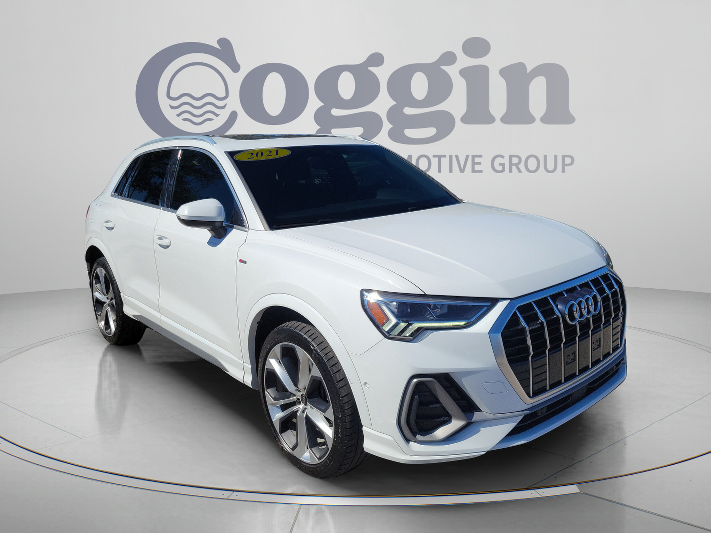 Used 2021 Audi Q3 2.0T Premium Plus AWD/4WD image 4