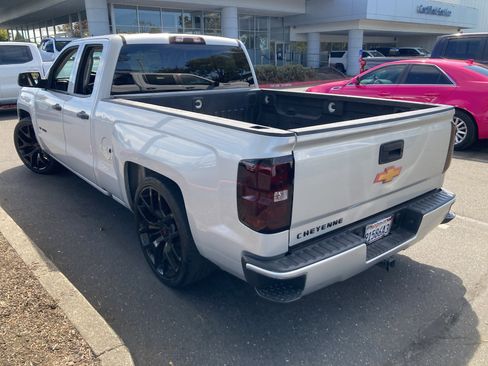 Used 2016 Chevrolet Silverado 1500 Custom w/ Custom Convenience Package RWD image 4
