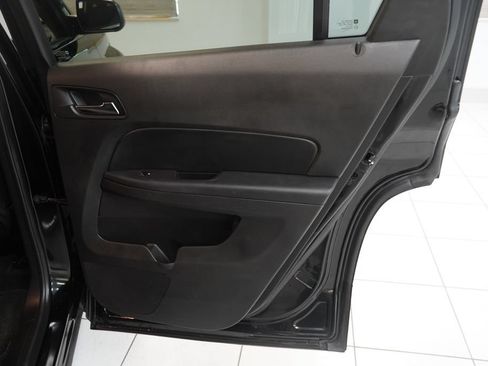 Used 2017 GMC Terrain SLE AWD/4WD image 24