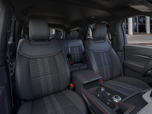 New 2026 Ford Explorer ST-Line image 10