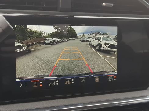 New 2025 GMC Sierra 2500 Denali w/ Denali Reserve Package image 15