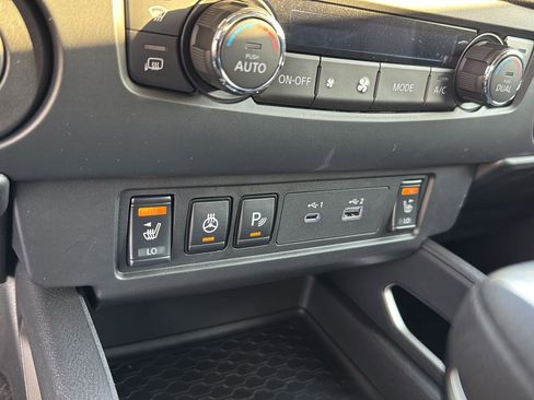 New 2026 Nissan Frontier SV w/ SV Convenience Package image 24
