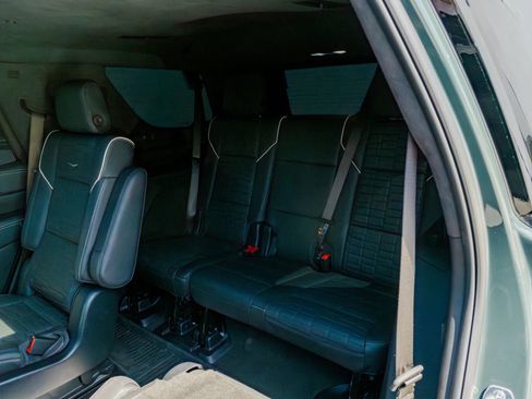 Used 2025 Cadillac Escalade V image 13
