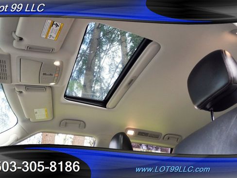 Used 2020 Nissan Armada SL w/ Premium Package AWD/4WD image 3
