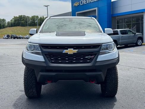 Used 2017 Chevrolet Colorado ZR2 w/ LPO, Premium Interior Package AWD/4WD image 8
