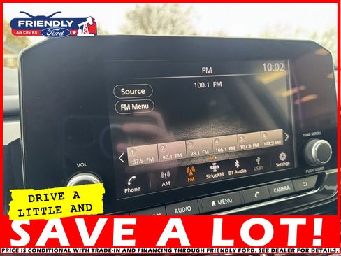 Used 2024 Nissan Pathfinder SV image 28