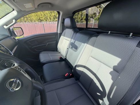Used 2019 Nissan Titan S w/ S Utility Package image 15